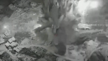 Imagens mostram grandes explosões em operação israelita de destruição de túneis no sul do Líbano