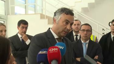 Ministro da Educação recebido em Coimbra com protesto