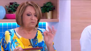 Saiba como fazer sopa rica do mar e arroz doce feito com gema de ovo 