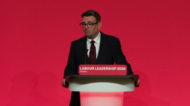 Andy Burnham promete "um novo rumo" ao assumir liderança do Partido Trabalhista do Reino Unido