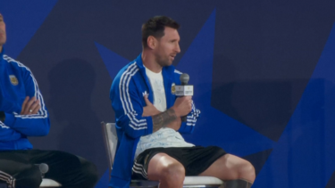 "Nunca pensámos na pressão": Messi revela mentalidade argentina para a final do Mundial  