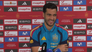 "Pensei que fosse IA": Jogador espanhol reage à fotografia viral de Messi com Lamine Yamal bebé