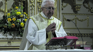 “Dou o meu contributo ao povo de Deus”, diz o padre Tobias 