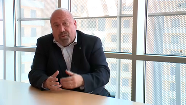 “Vai produzir um grande sofrimento”: Psicólogo Paulo Sargento explica o que é a disforia de género