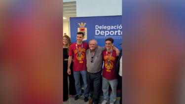 Mais de 150 kg: Campeões Gavi e Fábian Ruiz recebem o próprio peso em tomates no regresso a casa