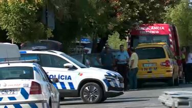 Criança morre após ser esquecida em carro de creche em Almada