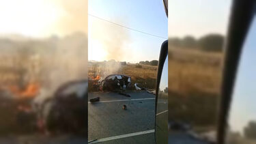 Um ferido grave e IC1 cortado após colisão entre camião e carro em Santiago do Cacém