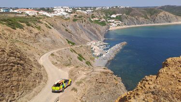 Praticante de stand up paddle desaparecido ao largo da Arrifana no Algarve