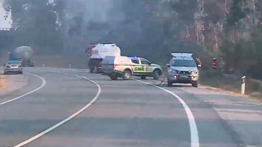 Incêndio em Aveiro corta Linha do Norte e A1