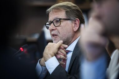 Ministro da Administração Interna, Luís Neves