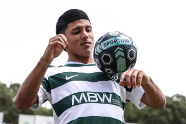 Sebastián Osorio reforça Sporting