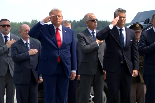 Trump presta homenagem a quatro militares norte-americanos mortos no Médio Oriente
