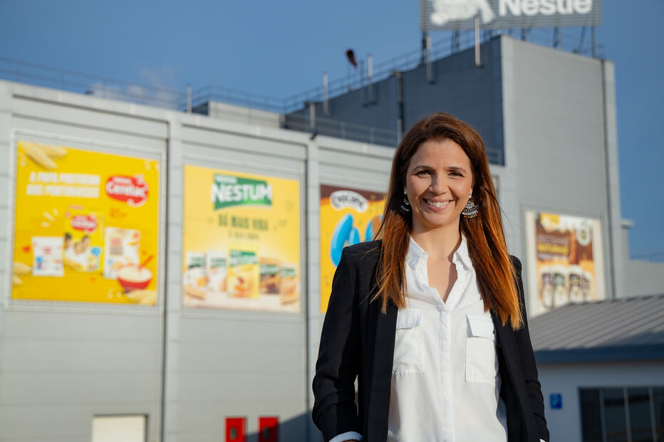 Vera Ferreira, Corporate Affairs Nestlé Portugal, na fábrica de Avanca