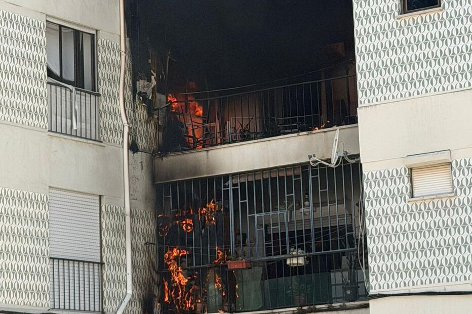 Incêndio deflagra em primeiro andar de prédio em Setúbal