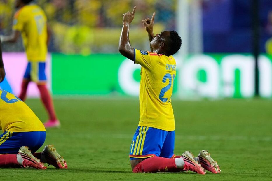 Colômbia bate Gana de Carlos Queiroz no fecho dos 16 avos de final