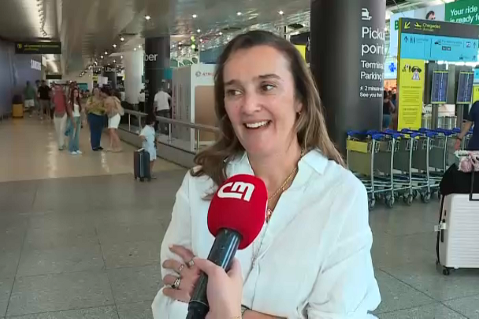 Carolina de Freitas Nunes, psicóloga detida com 50 munições em Bali