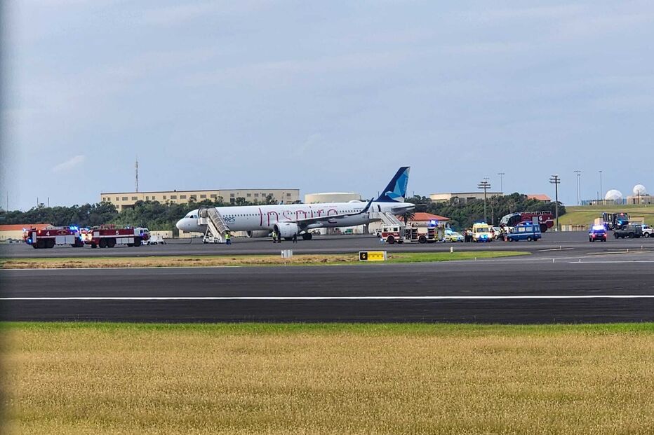 Avião da Sata aterra de emergência na Terceira após fumos na cabine