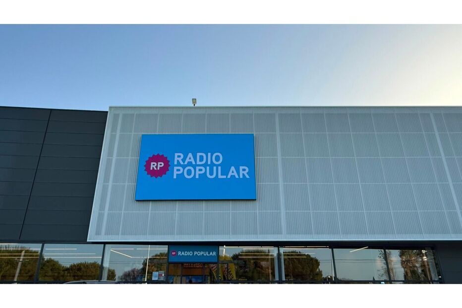Radio Popular abre nova loja em Corroios com foco em tecnologia