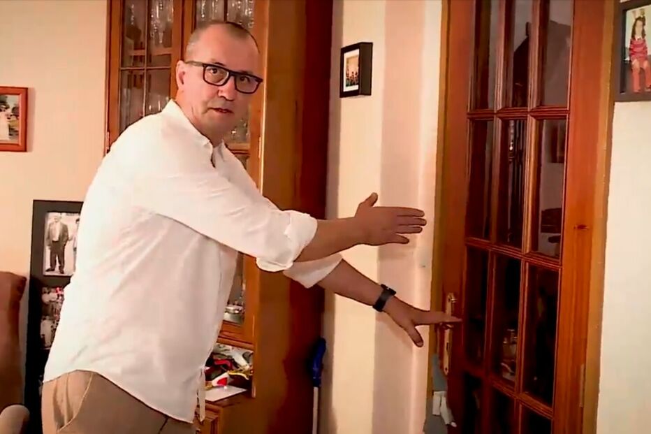 Filho de Laura ajuda a reconstituir o assalto à casa da idosa ao pormenor