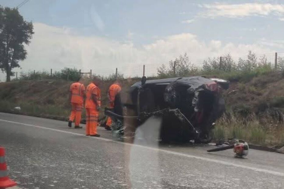 Dois feridos graves em colisão na A4 em Paredes