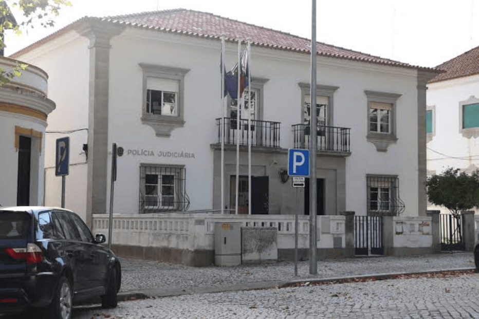 Polícia Judiciária de Évora