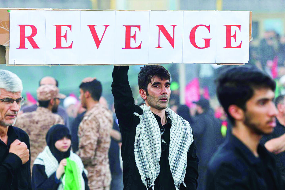 125 dias depois de Ali Khamenei ter sido morto, com vários membros da família, no início da guerra, as cerimónias fúnebres do Líder Supremo começaram na Grande Mosalla de Teerão 