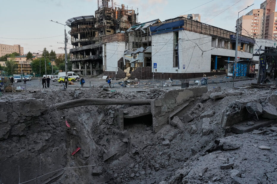 Kyiv: ataque russo com mísseis causa mortos e feridos