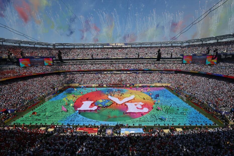  Shakira, Bieber, Madonna e BTS no centro do estádio para cantar na final do Mundial