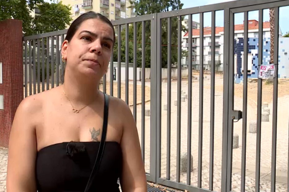'Tropeçou e partiu um dente': piso irregular devido a obras provoca queda de crianças em escola de Portalegre
