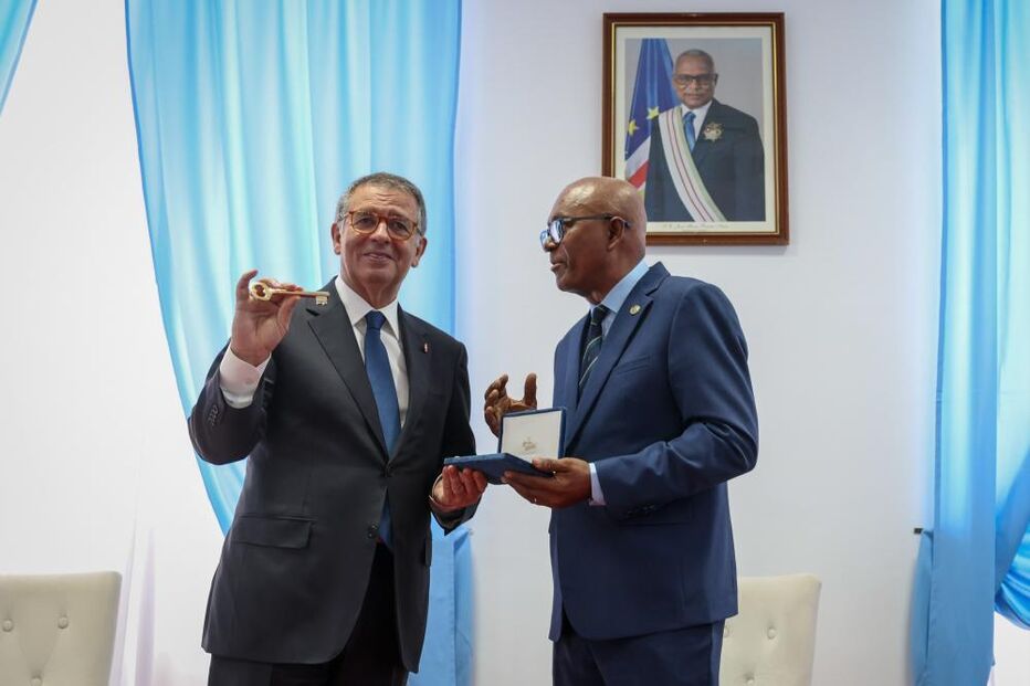 António José Seguro recebe chaves da capital cabo-verdiana