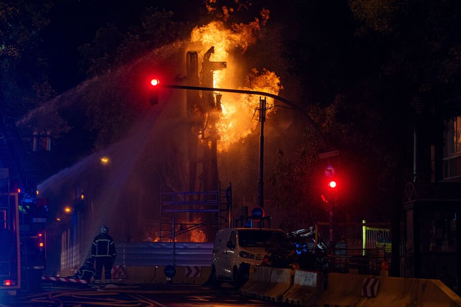 Pelo menos oito feridos em explosão por fuga de gás no metro de Barcelona