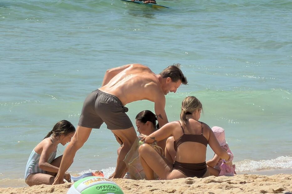 Adrien Silva de férias em família na Comporta