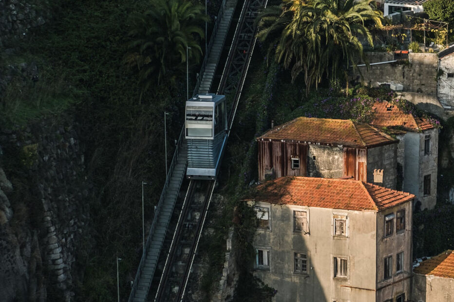 Funicular no Porto está suspenso desde sábado, 18, devido a 