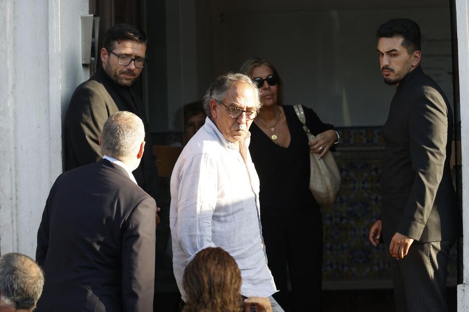 Manuel Moura dos Santos, manager de artistas