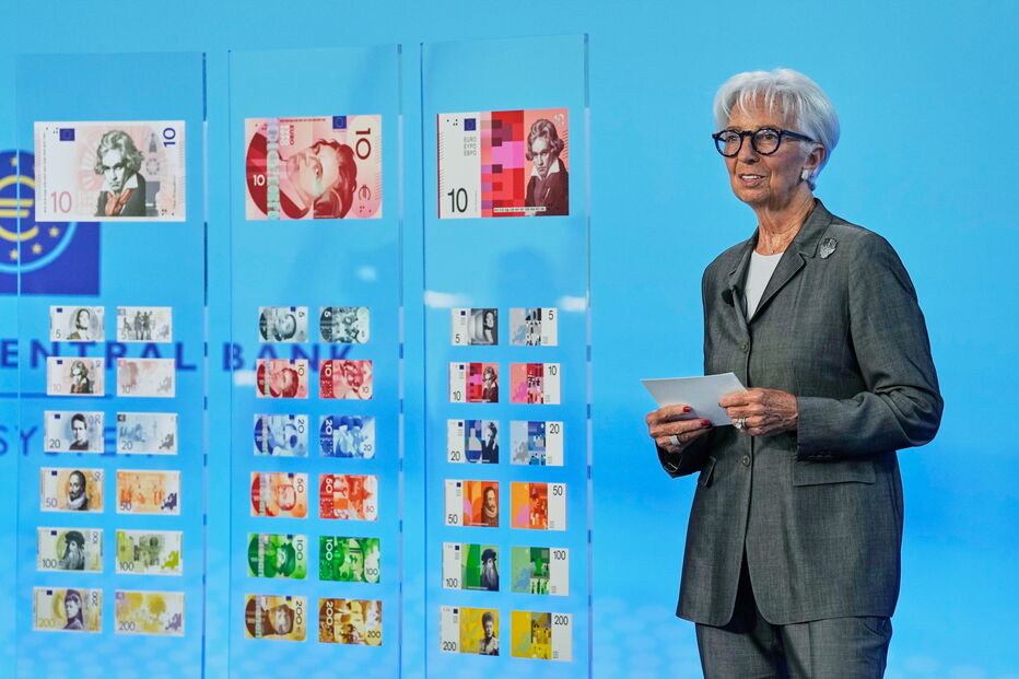 Christine Lagarde apresenta propostas de notas de euro em Frankfurt