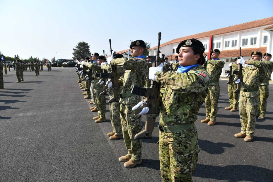 Soldados portugueses em nova missão na Eslováquia, sob o comando do general Eduardo Mendes Ferrão