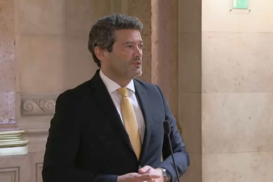 Documentos roubados a André Ventura eram sobre CPI a Luís Neves e informação relacionada com o gabinete de Montenegro