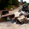 <![CDATA[ Lixo toma conta da Charneca da Caparica e revolta moradores ]]>