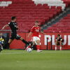 <![CDATA[ Benfica estreia-se na I Liga com empate frente ao Académico de Viseu numa Luz sem adeptos ]]>