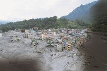 Risco de novas cheias aumenta terror no Nepal