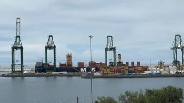 Denúncia anónima leva PJ a fazer buscas em porta-contentores no porto de Sines