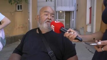 "Não posso ir para lado nenhum": homem com pernas amputadas queixa-se de elevador avariado em prédio em Almada  