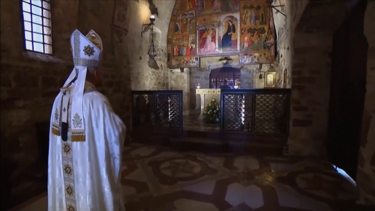 Papa Leão XIV assinala os 800 anos da morte de São Francisco em Assis com milhares de jovens 