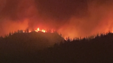 Colúmbia Britânica declara emergência devido a mais de 100 incêndios. Mais de 20 mil pessoas retiradas 