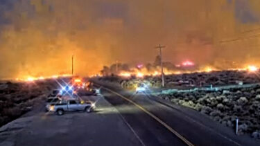 Incêndio florestal no estado norte-americano de Nevada obriga a evacuações e ao encerramento de estradas