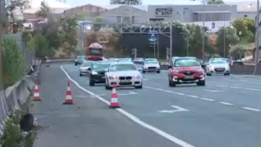 Choque em cadeia com seis carros no IC17 em Lisboa