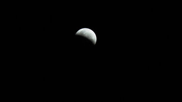 Perdeu o eclipse parcial da lua? Veja aqui