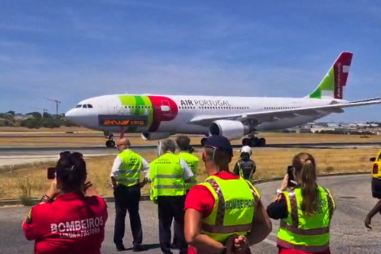 Avião da TAP descola de Lisboa e volta para trás devido a emergência a bordo
