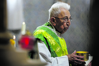 Padre Tobias Álvares da Silva: O primeiro pároco centenário