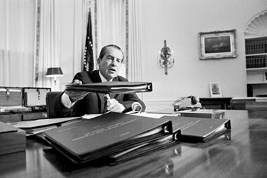 Richard Nixon é recordado pela sua coragem de tomar decisões impopulares, como o fim da convertibilidade do dólar,  em 15 de agosto de 1971